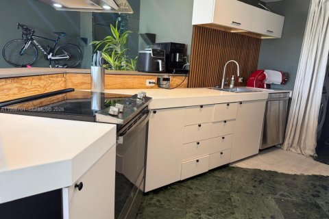 Copropriété à louer à Aventura, Floride: 1 chambre, 100.06 m2 № 2256283 - photo 2