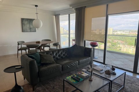 Copropriété à louer à Aventura, Floride: 1 chambre, 100.06 m2 № 2256283 - photo 9
