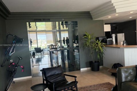 Copropriété à louer à Aventura, Floride: 1 chambre, 100.06 m2 № 2256283 - photo 11
