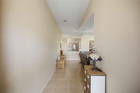 Casa en venta en Ocala, Florida, 3 dormitorios, 176.33 m2 № 2197661 - foto 5