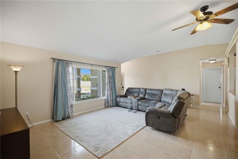 Casa en venta en Ocala, Florida, 3 dormitorios, 176.33 m2 № 2197661 - foto 7