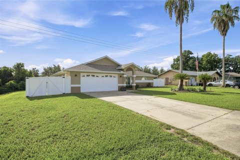Casa en venta en Ocala, Florida, 3 dormitorios, 176.33 m2 № 2197661 - foto 2