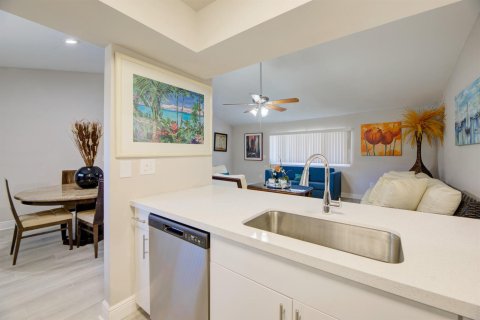Appartement à louer à Boca Raton, Floride: 2 chambres, 111.48 m2 № 2433968 - photo 14