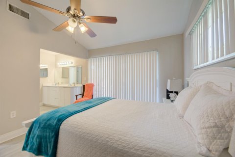 Appartement à louer à Boca Raton, Floride: 2 chambres, 111.48 m2 № 2433968 - photo 19