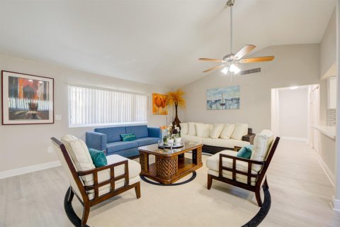 Appartement à louer à Boca Raton, Floride: 2 chambres, 111.48 m2 № 2433968 - photo 9