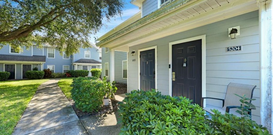 Condo in Naples, Florida, 4 bedrooms № 2379399