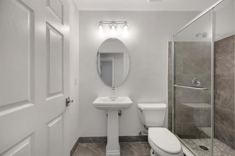 Condo in Naples, Florida, 4 bedrooms № 2379399 - photo 22