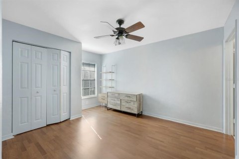 Condo in Naples, Florida, 4 bedrooms № 2379399 - photo 18