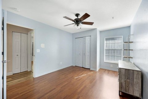 Condo in Naples, Florida, 4 bedrooms № 2379399 - photo 19