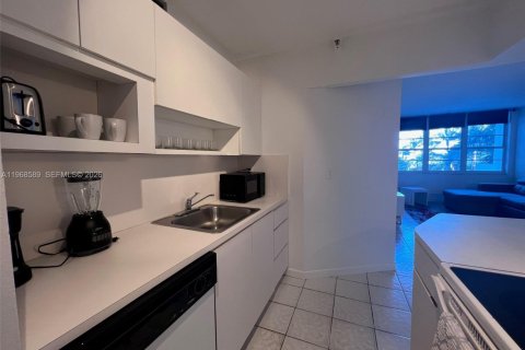 Copropriété à vendre à Miami Beach, Floride: 1 chambre, 52.95 m2 № 2031611 - photo 7