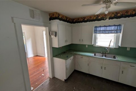 Propiedad comercial en venta en Tampa, Florida, 4 dormitorios, 200.67 m2 № 2104948 - foto 24