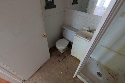Propiedad comercial en venta en Tampa, Florida, 4 dormitorios, 200.67 m2 № 2104948 - foto 10
