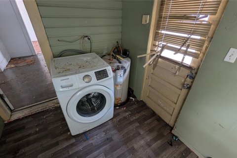Propiedad comercial en venta en Tampa, Florida, 4 dormitorios, 200.67 m2 № 2104948 - foto 27