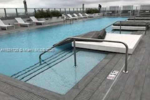 Condominio en venta en Miami, Florida, 2 dormitorios № 1809128 - foto 19