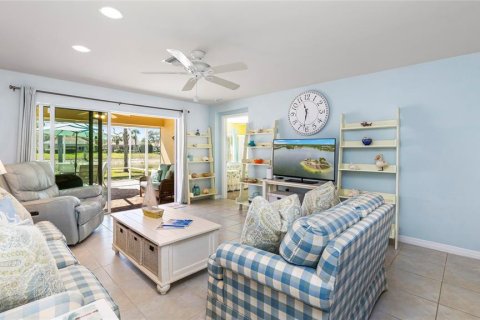 Casa en venta en Bonita Springs, Florida, 2 dormitorios, 129.32 m2 № 2135153 - foto 5