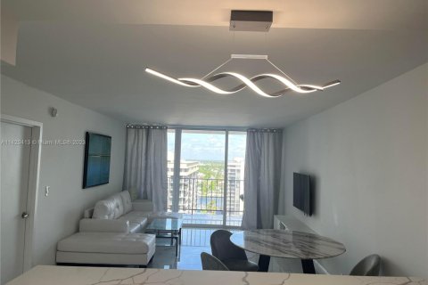 Condominio en venta en Hallandale Beach, Florida, 1 dormitorio, 68.38 m2 № 1753179 - foto 8