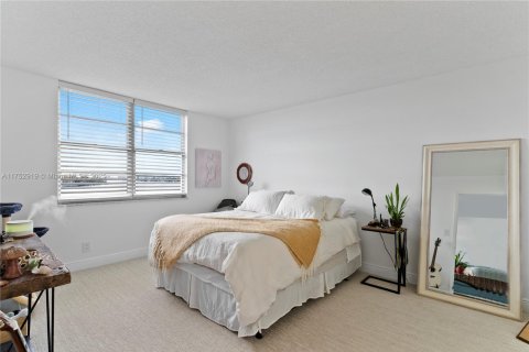 Copropriété à louer à Miami Beach, Floride: 1 chambre, 84.54 m2 № 1861863 - photo 5