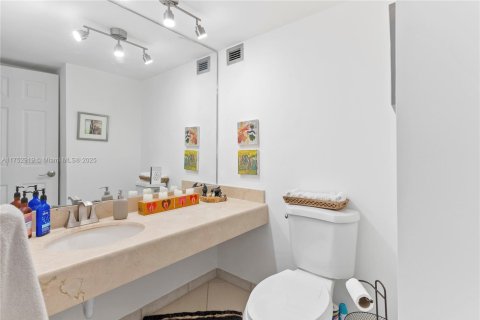 Copropriété à louer à Miami Beach, Floride: 1 chambre, 84.54 m2 № 1861863 - photo 12