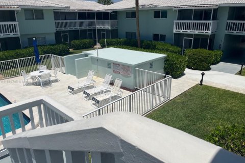 Copropriété à vendre à Deerfield Beach, Floride: 2 chambres, 88.26 m2 № 1980610 - photo 16