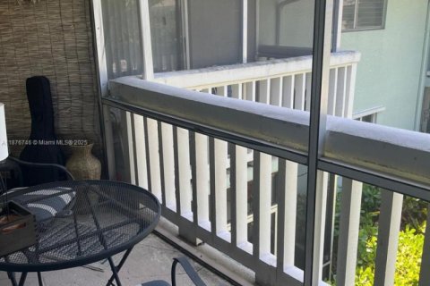 Copropriété à vendre à Deerfield Beach, Floride: 2 chambres, 88.26 m2 № 1980610 - photo 15