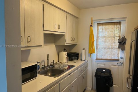 Copropriété à vendre à Deerfield Beach, Floride: 2 chambres, 88.26 m2 № 1980610 - photo 3