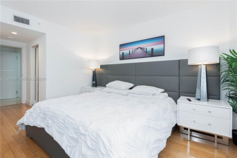 Copropriété à vendre à Miami, Floride: 3 chambres, 153.75 m2 № 2052419 - photo 16