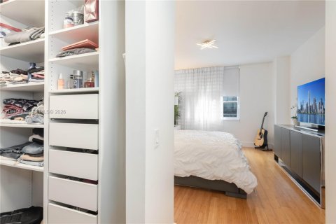 Copropriété à vendre à Miami, Floride: 3 chambres, 153.75 m2 № 2052419 - photo 18