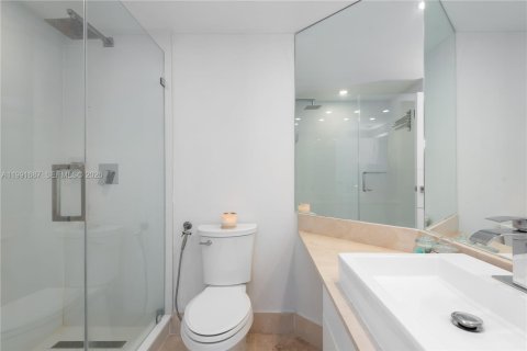 Copropriété à vendre à Miami, Floride: 3 chambres, 153.75 m2 № 2052419 - photo 29