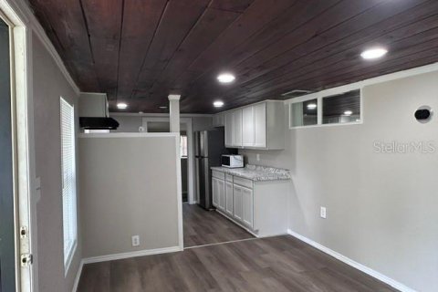 Villa ou maison à louer à Leesburg, Floride: 3 chambres, 73.58 m2 № 2356627 - photo 12