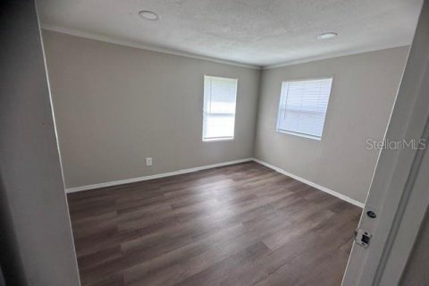 Villa ou maison à louer à Leesburg, Floride: 3 chambres, 73.58 m2 № 2356627 - photo 22