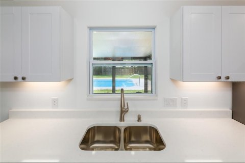 Casa en venta en Cocoa, Florida, 3 dormitorios, 140.47 m2 № 1918204 - foto 11