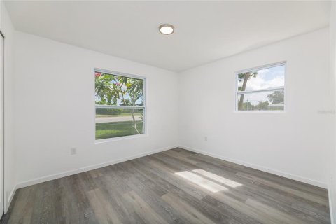 Casa en venta en Cocoa, Florida, 3 dormitorios, 140.47 m2 № 1918204 - foto 16