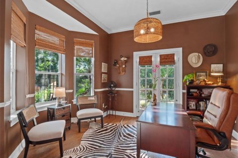 Купить виллу или дом в Гроувленд, Флорида 11 комнат, 300.91м2, № 1637742 - фото 19