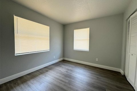 Снять в аренду квартиру в Деланд, Флорида 2 спальни, 104.98м2, № 2097825 - фото 6