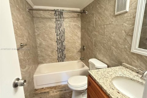 Condominio en alquiler en Lauderhill, Florida, 3 dormitorios, 116.03 m2 № 1897962 - foto 4