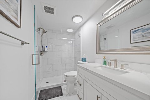 Copropriété à louer à Longboat Key, Floride: 2 chambres, 132.2 m2 № 2150286 - photo 14
