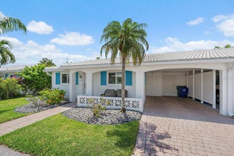 Copropriété à louer à Longboat Key, Floride: 2 chambres, 132.2 m2 № 2150286 - photo 3