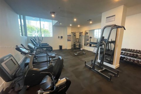 Condo in Miami, Florida, 1 bedroom  № 2042177 - photo 18