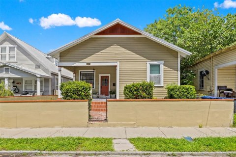Villa ou maison à Tampa, Floride 3 chambres, 121.7 m2 № 2348061