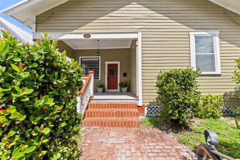 Villa ou maison à vendre à Tampa, Floride: 3 chambres, 121.7 m2 № 2348061 - photo 4