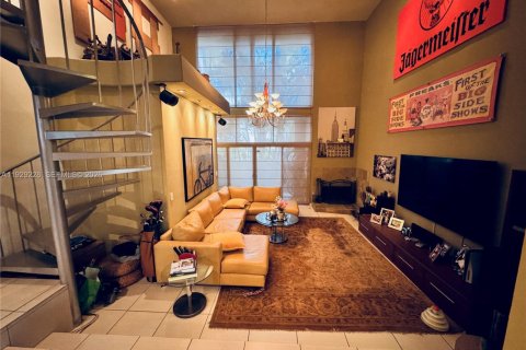 Condo à Aventura, Floride, 2 chambres  № 1995898