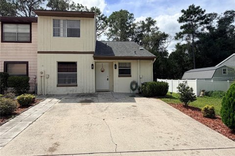 Casa en Inverness, Florida 3 dormitorios, 117.52 m2 № 2371805