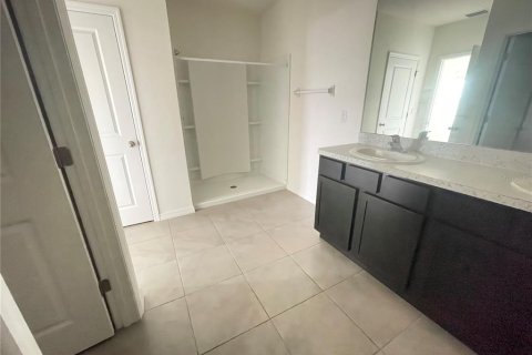 Villa ou maison à louer à Odessa, Floride: 4 chambres, 209.96 m2 № 2426857 - photo 17