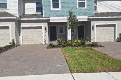 Townhouse in Edgewater, Florida 3 bedrooms, 127.55 sq.m. № 2231983 - photo 4