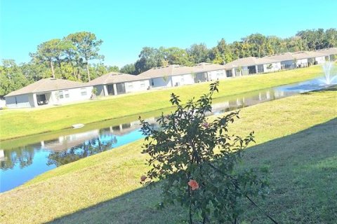Townhouse in Edgewater, Florida 3 bedrooms, 127.55 sq.m. № 2231983 - photo 27