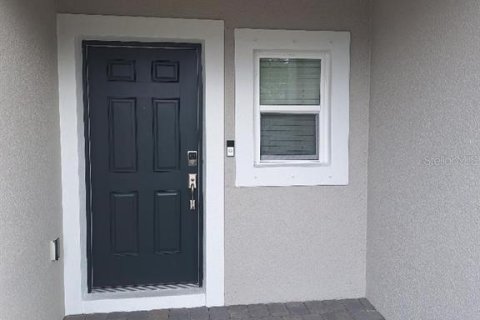 Townhouse in Edgewater, Florida 3 bedrooms, 127.55 sq.m. № 2231983 - photo 6