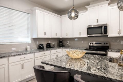 Adosado en venta en Kissimmee, Florida, 4 dormitorios, 205.04 m2 № 2240012 - foto 14
