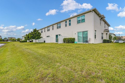 Touwnhouse à vendre à Port St. Lucie, Floride: 3 chambres, 151.62 m2 № 2082229 - photo 6