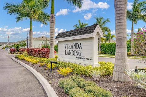 Touwnhouse à vendre à Port St. Lucie, Floride: 3 chambres, 151.62 m2 № 2082229 - photo 2