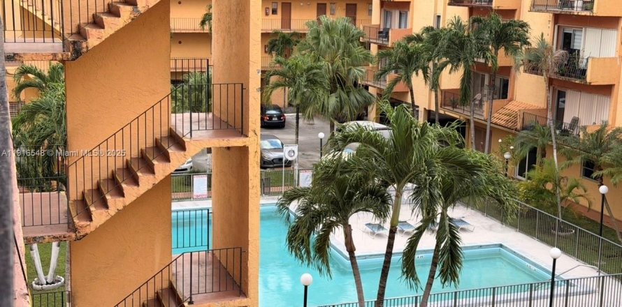 Condominio en Hialeah, Florida, 2 dormitorios  № 1975670